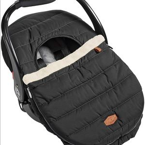 JJ Cole infant car seat bunting- black